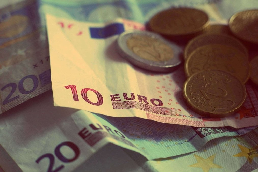 Preparing for Study Abroad: 9 Things You Need to Know: Money